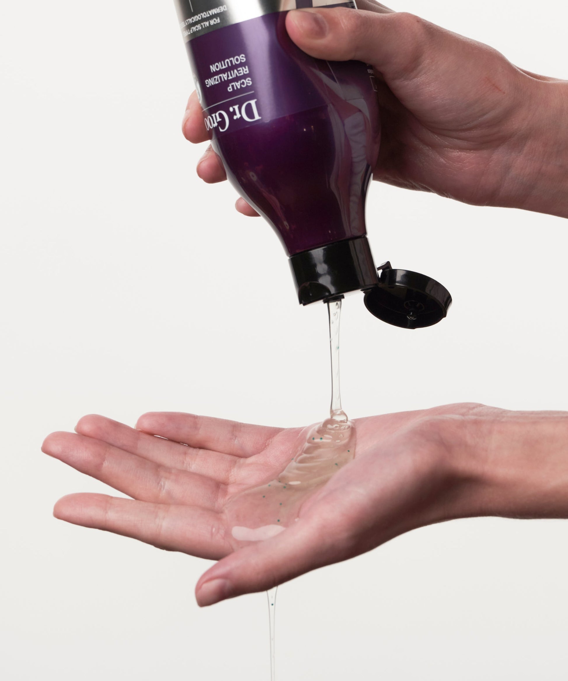 Scalp Revitalizing Solution Hair Thickening Shampoo — image 3